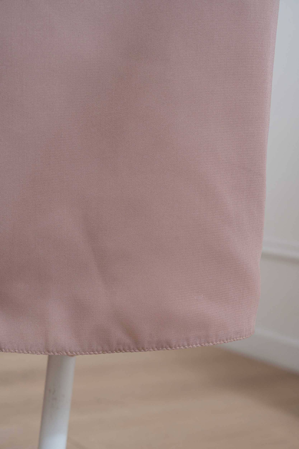 jilbab une pièce taupe clair détail