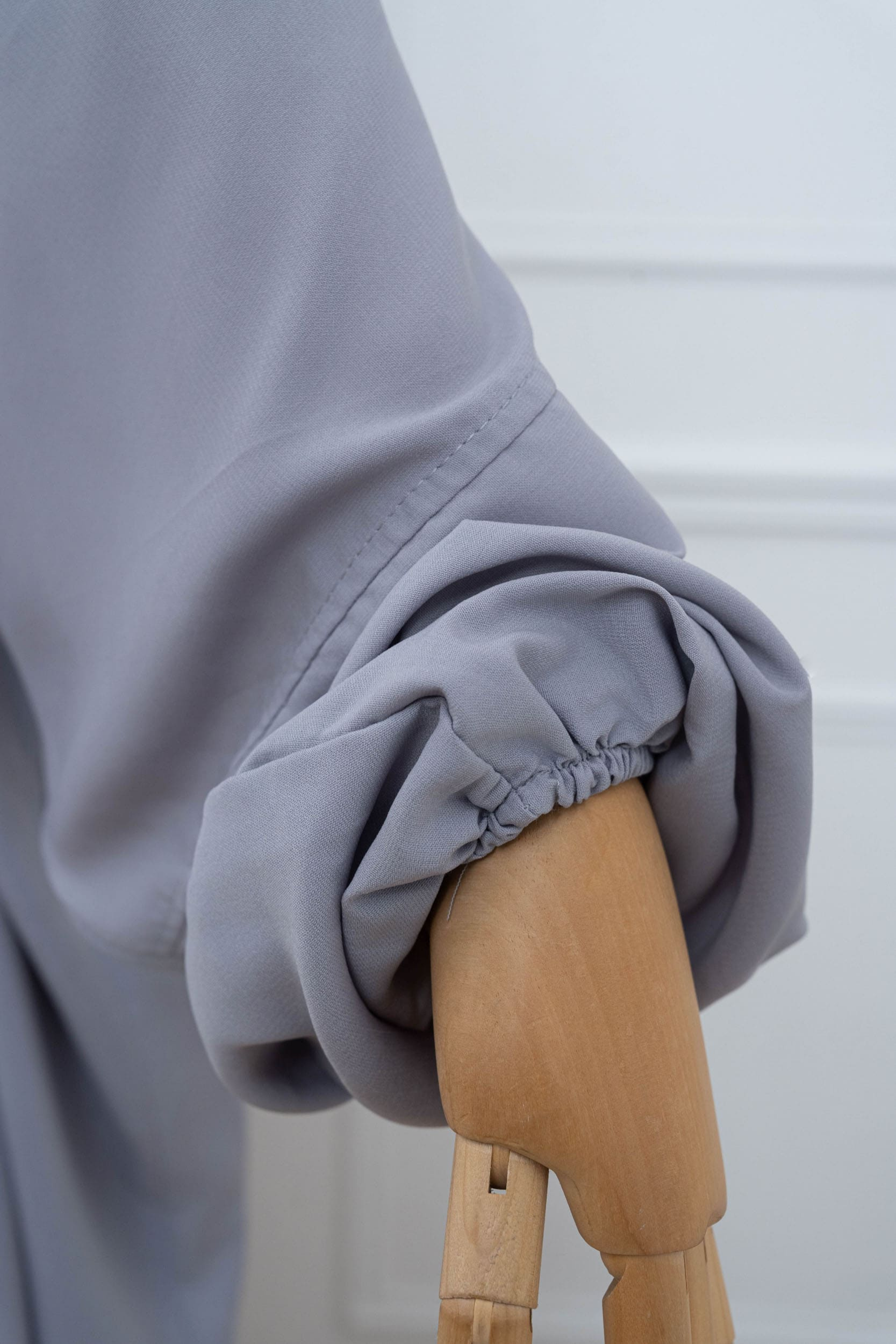 jilbab une pièce gris clair manche