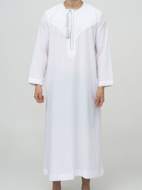 Qamis Omani