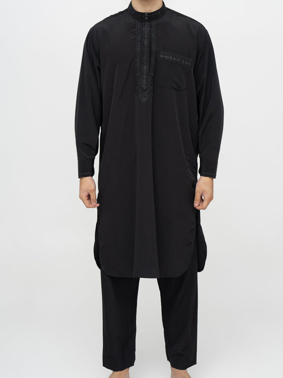 qamis pakistanais noir du coffret cadeau, vue de face
